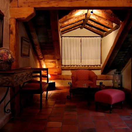 Posada El Zaguan Turégano Exterior foto