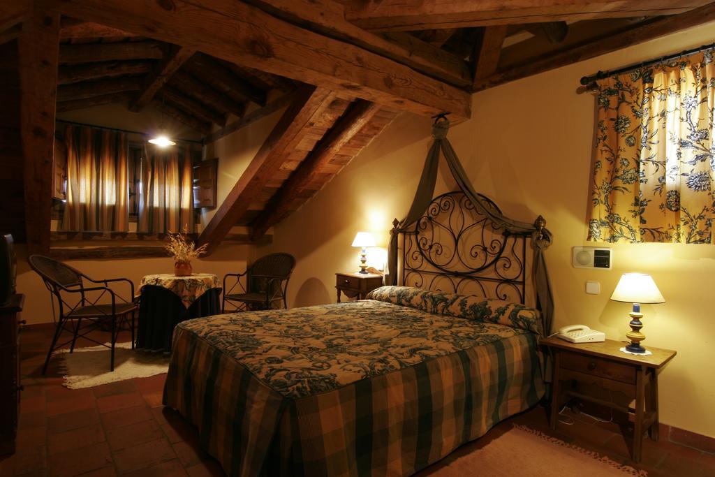 Posada El Zaguan Turégano Cameră foto