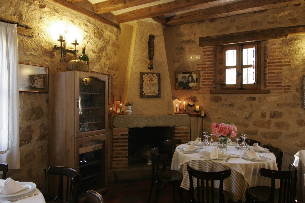 Posada El Zaguan Turégano Exterior foto