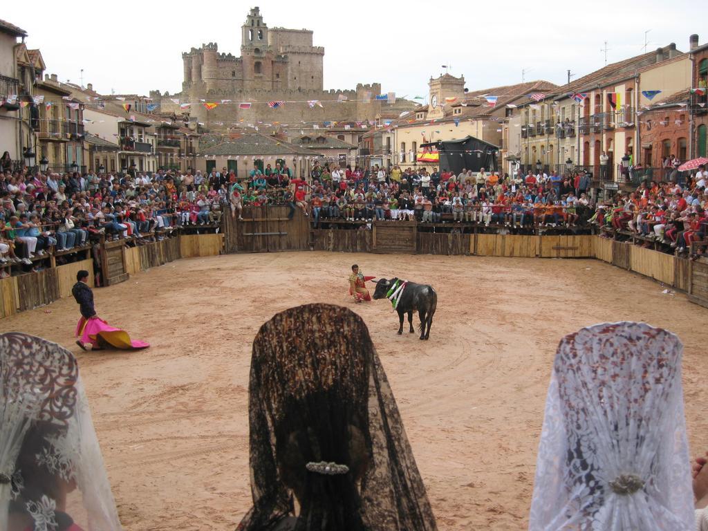 Posada El Zaguan Turégano Exterior foto